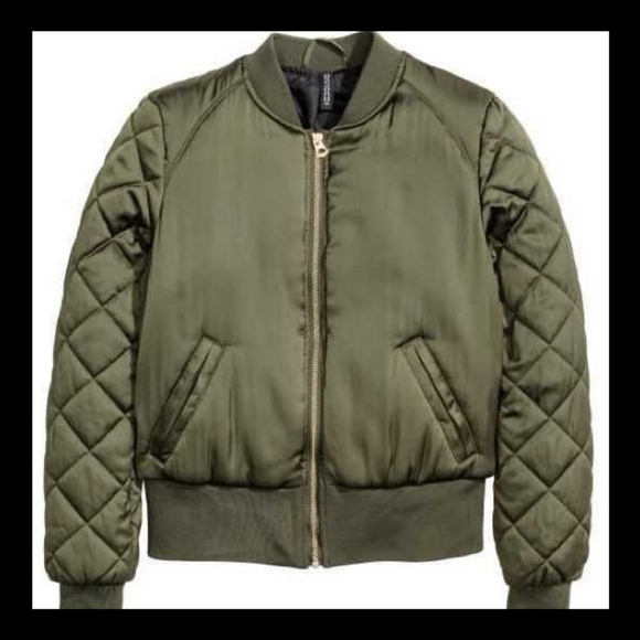 🦊 (L) Satin Bomber Jacket with Quilted Sleeves - Picture 1 of 9